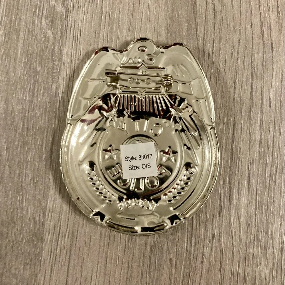 Halloween City Police Silver-tone Brooch/Pin Unisex